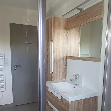 La Rochelle * Ангулен-сюр-Мер